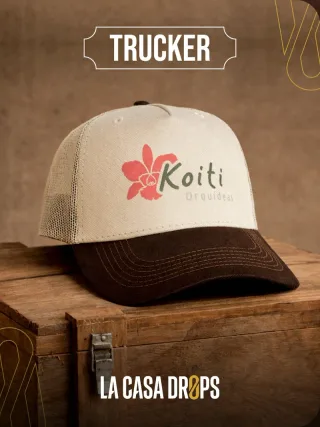 Boné personalizado produzido na fábrica La Casa Drops